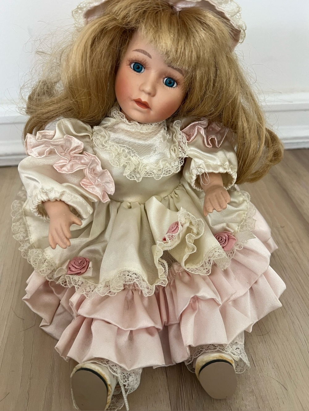 Vintage Porcelain Collectible Doll with Music Cream Pink dress